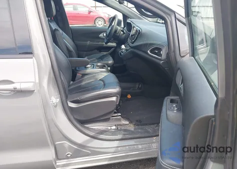 2023 Chrysler Pacifica Hybrid Touring L from USA, damaged, VIN 2C4RC1L7XPR506478